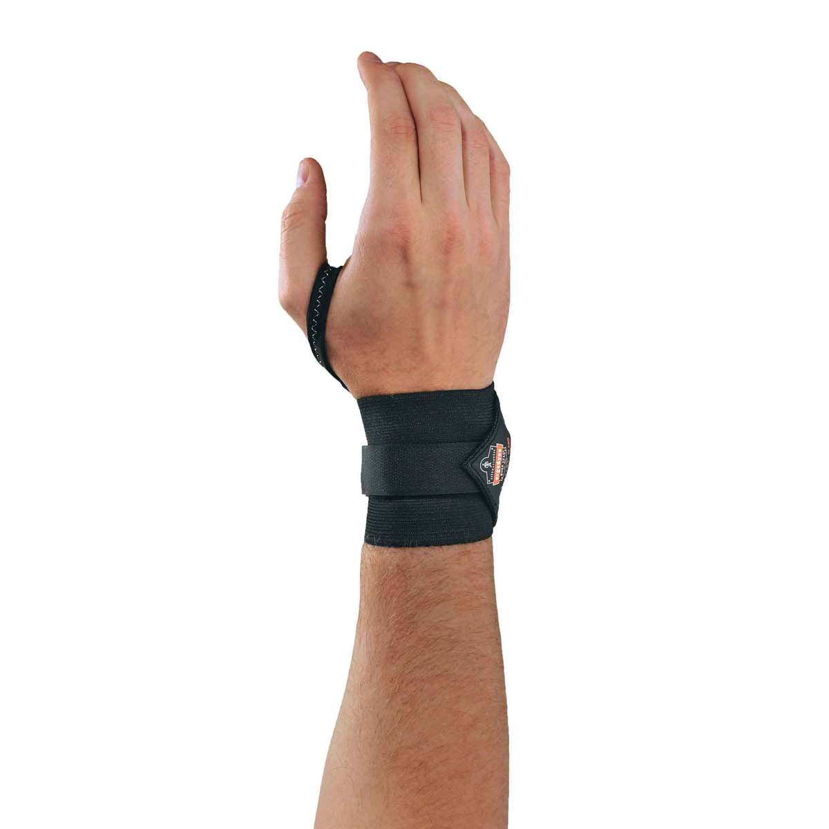 Ergodyne Small - Medium Small Medium Black ProFlex® 420 Elastic Wrist Support With Thumb Loop