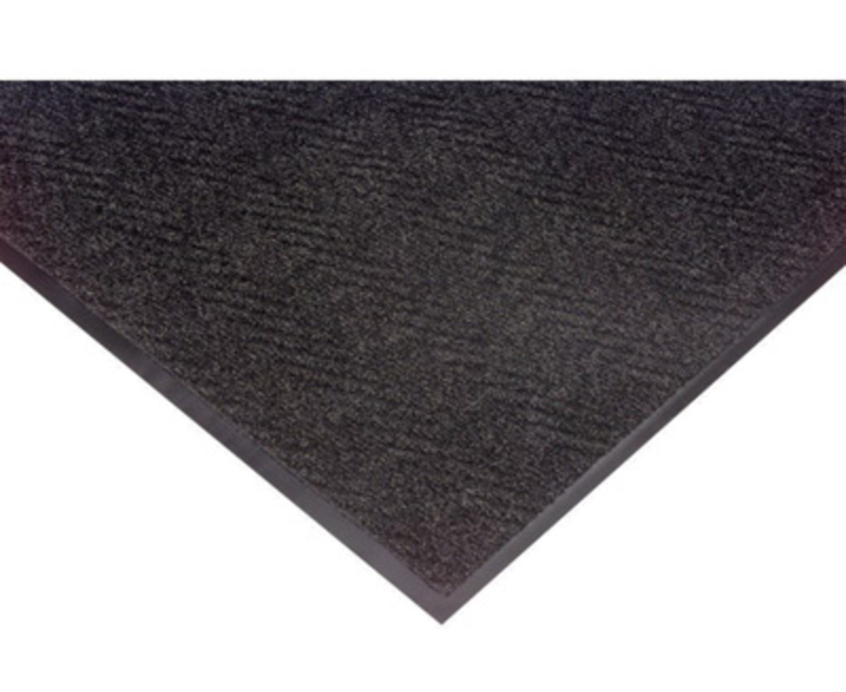 Superior Manufacturing 3' X 6' Charcoal Cut Pile Decalon® Yarn NoTrax® Sabre™ Indoor Entrance Anti-Fatigue Floor Mat
