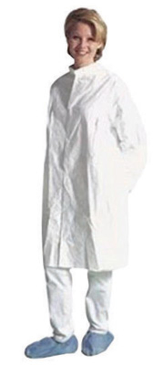 DuPont™ 4X White IsoClean® Tyvek® Disposable Lab Coat (Availability restrictions apply.)