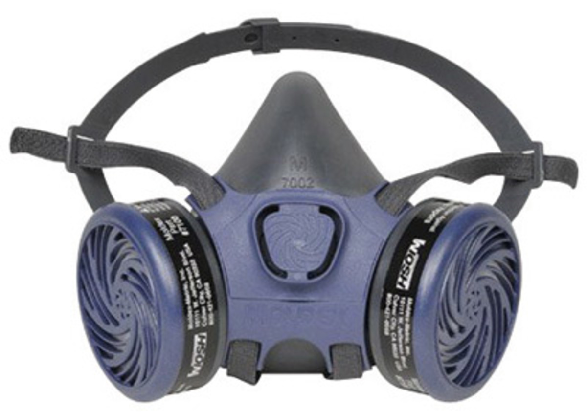 Moldex® Large 7000 Series Half Face Pre-Assembled Air Purifying Respirator With 7100 OV Cartridges (Availability restrictions ap
