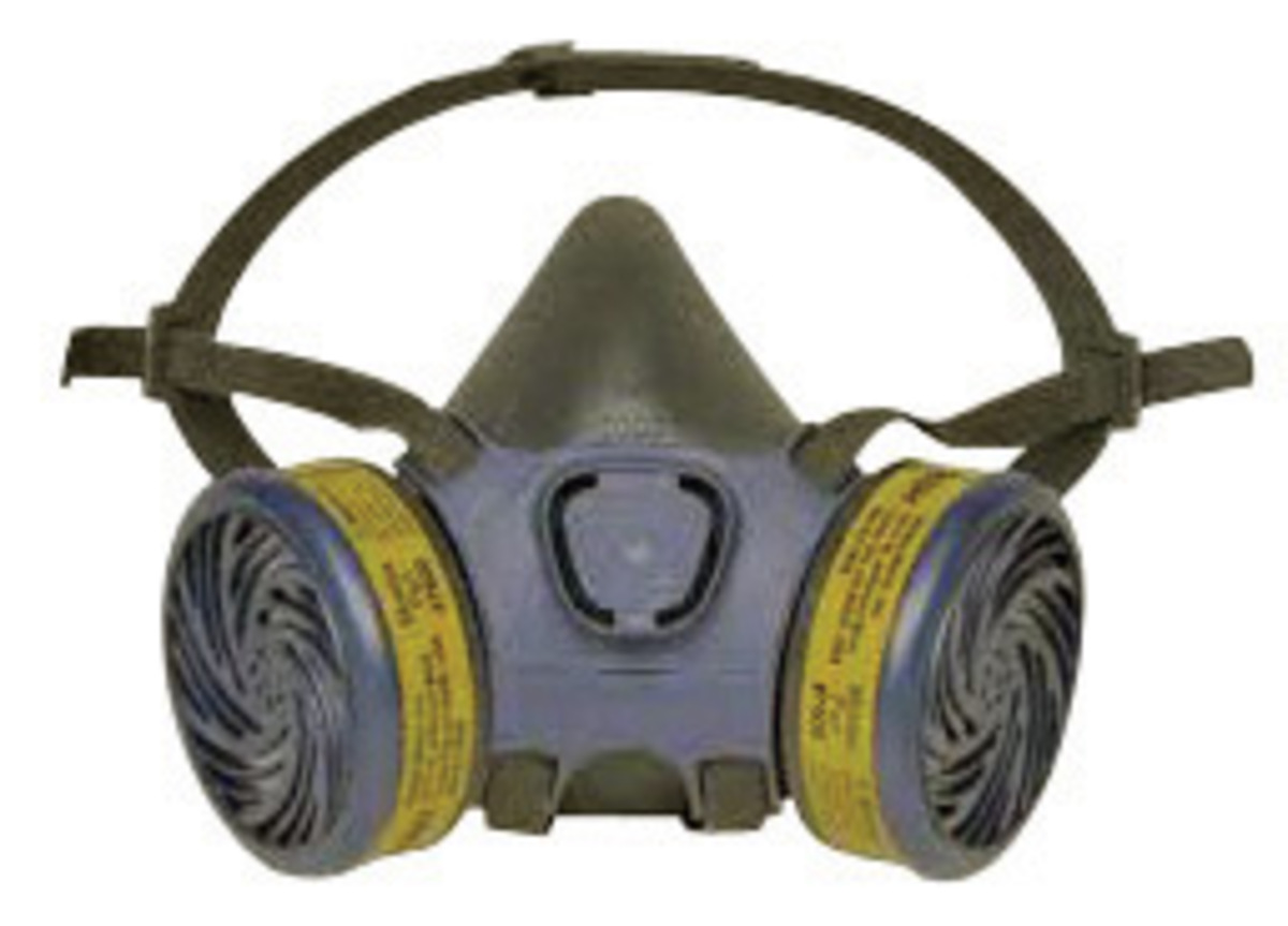 Moldex® Medium 7000 Series Half Face Pre-Assembled Air Purifying Respirator With 7600 Mulit-Gas/Vapor Smart Cartridges (Availabi